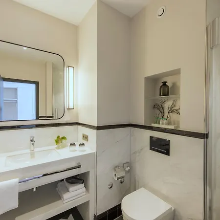 Am Leuchtturm Hotel 4*