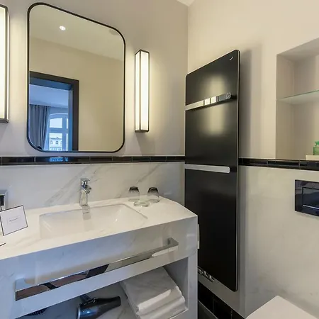 Hotel Am Leuchtturm 4*